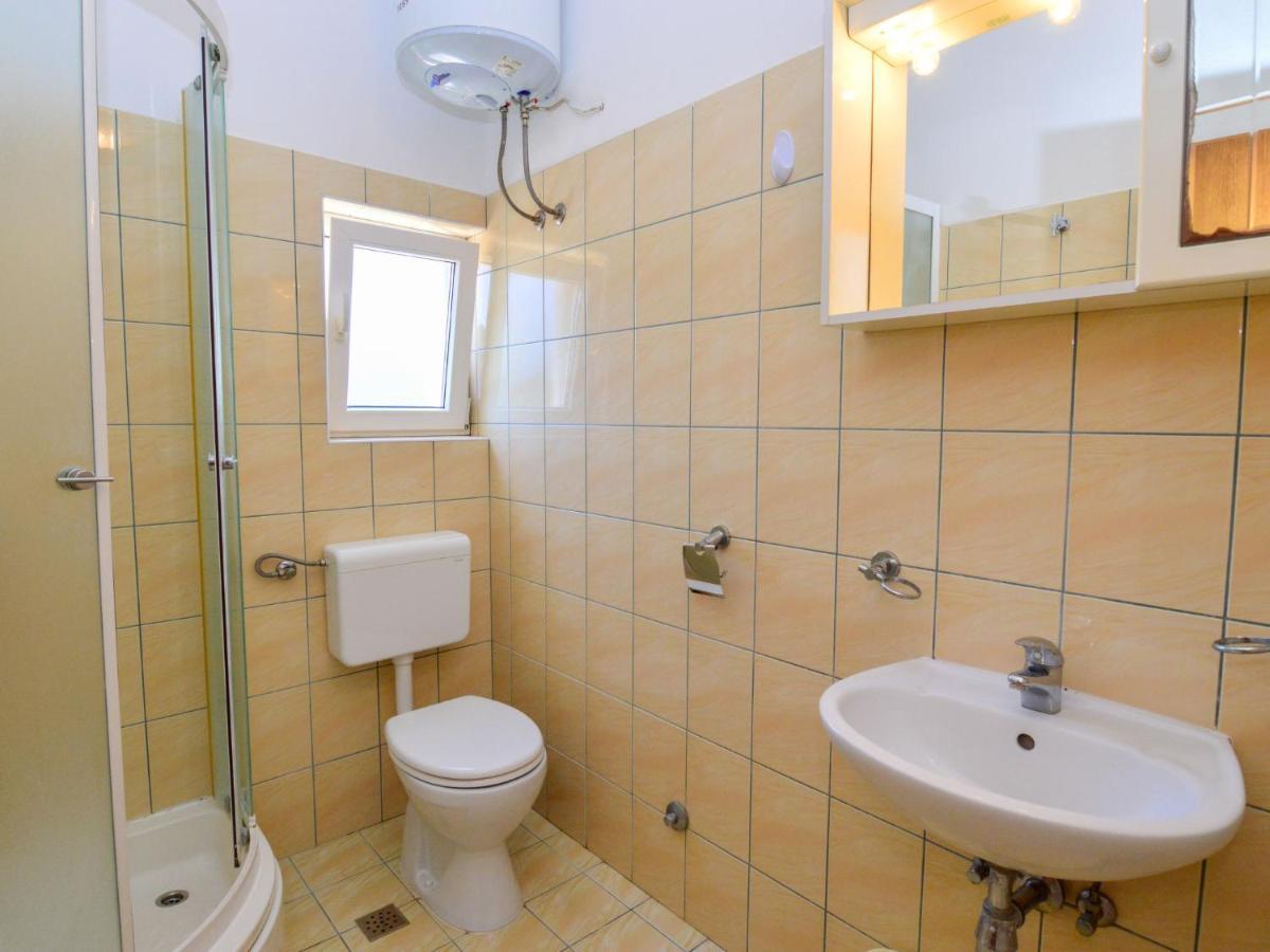 Apartment Buda - Hvr216 By Interhome Basina Esterno foto